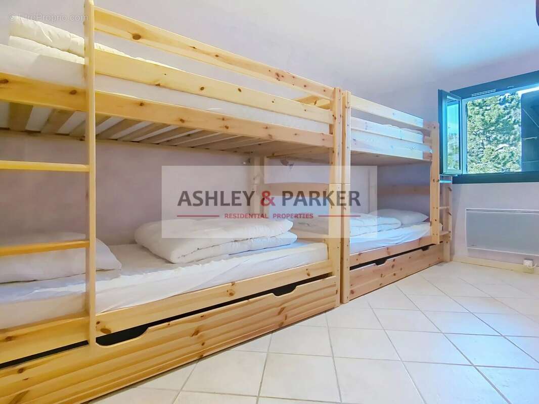 Appartement à SAINT-ETIENNE-DE-TINEE