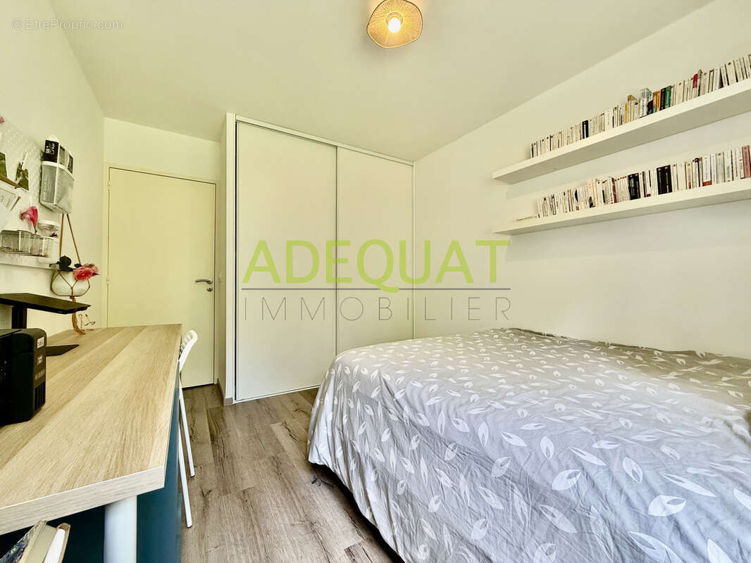 Appartement à L'ISLE-D'ABEAU