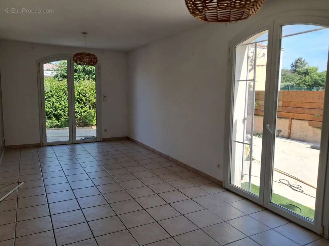 Maison à SAINT-MARTIN-D'ARDECHE