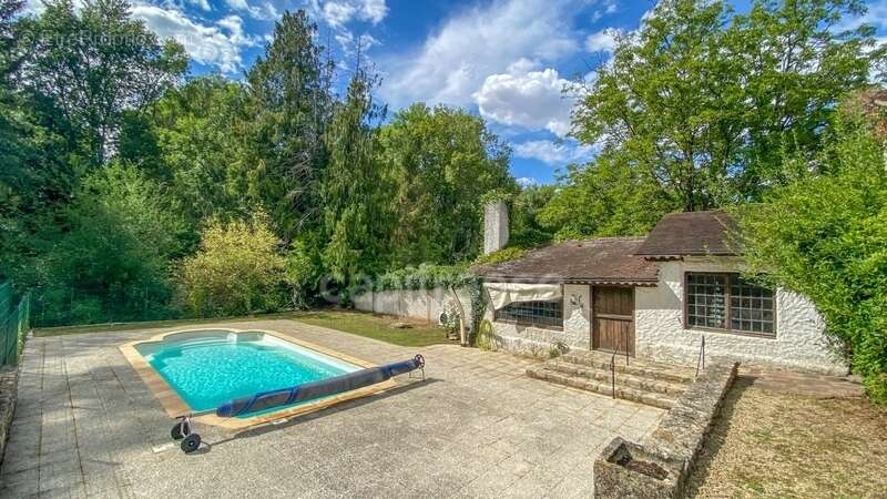 Appartement à FONTAINE-LA-RIVIERE