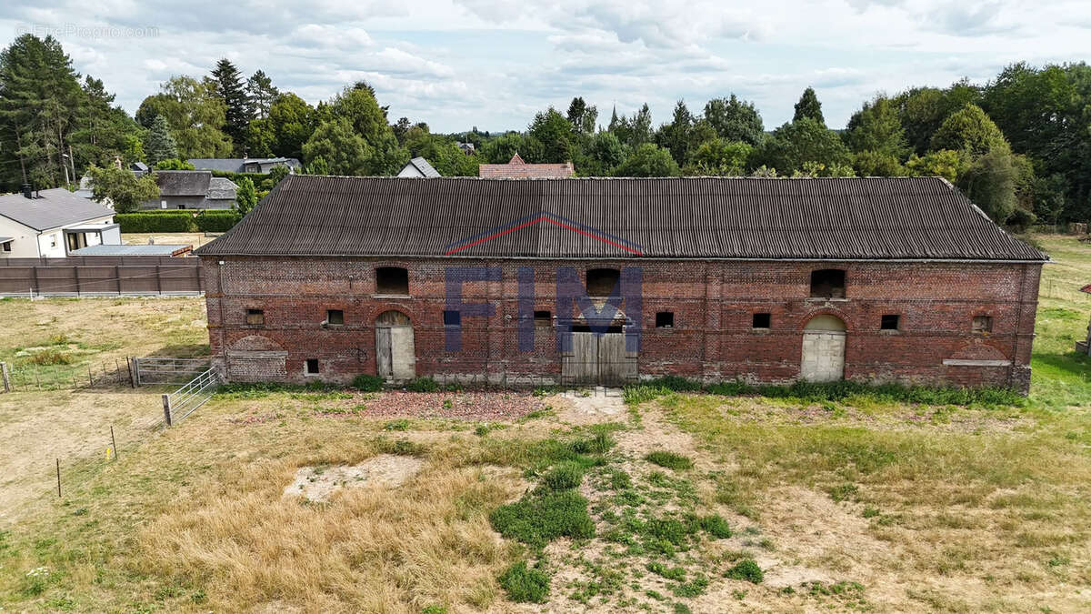 Maison a renover - photo 12