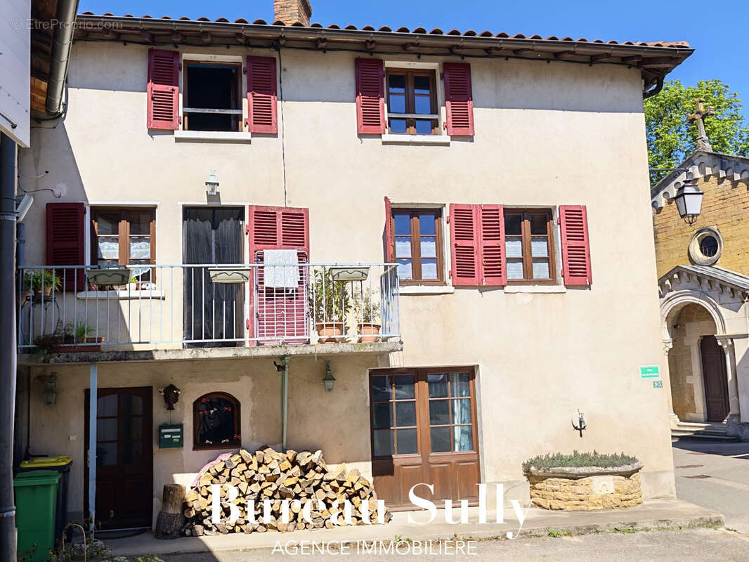 Maison à MARCILLY-D'AZERGUES