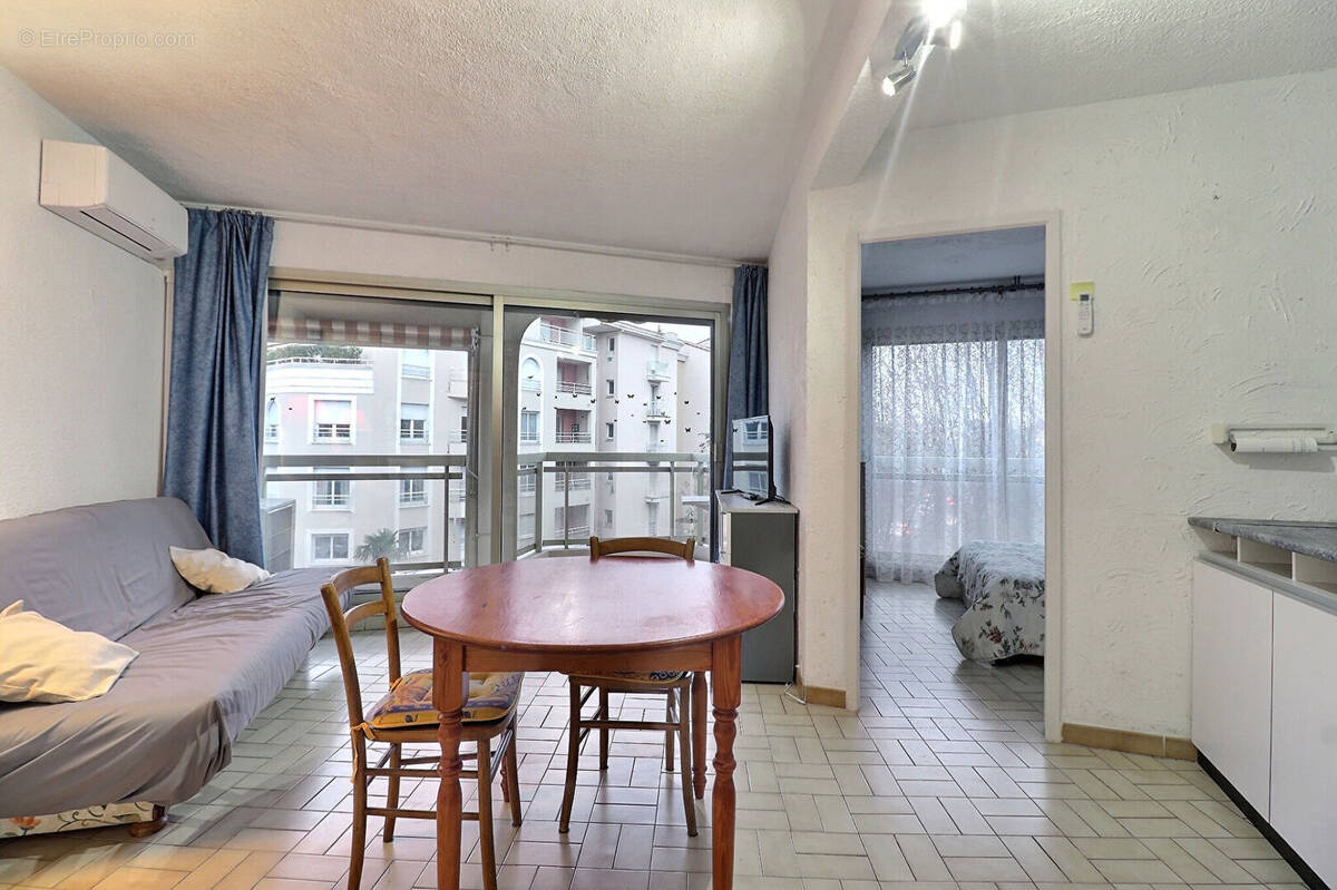 Appartement à SAINT-RAPHAEL