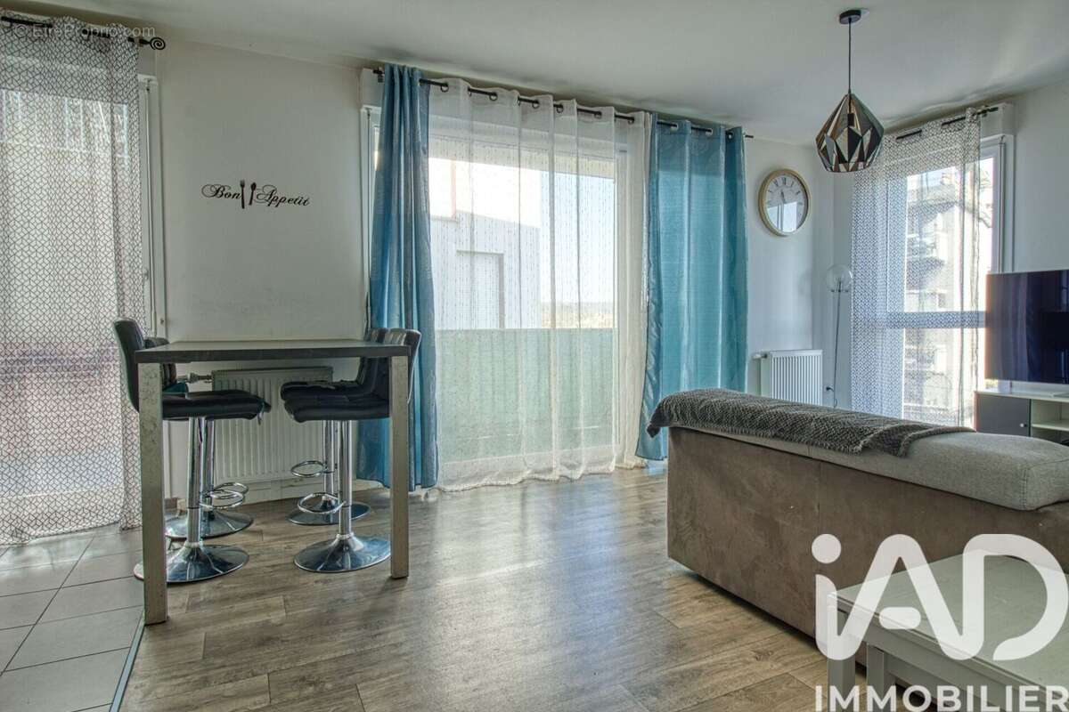 Photo 4 - Appartement à SARCELLES