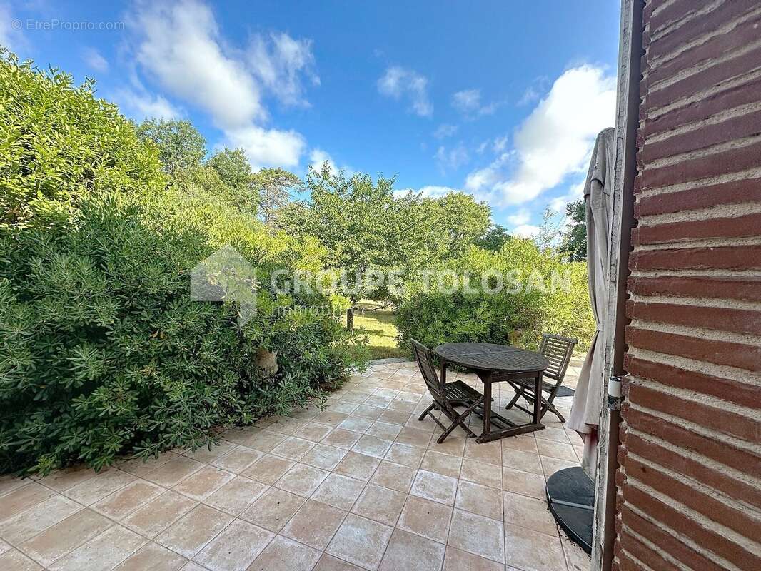 Maison à SAINTE-FOY-D&#039;AIGREFEUILLE