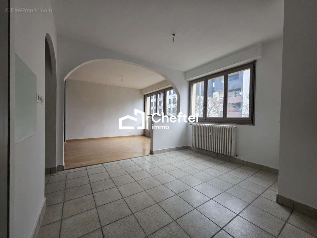 Appartement à CLUSES
