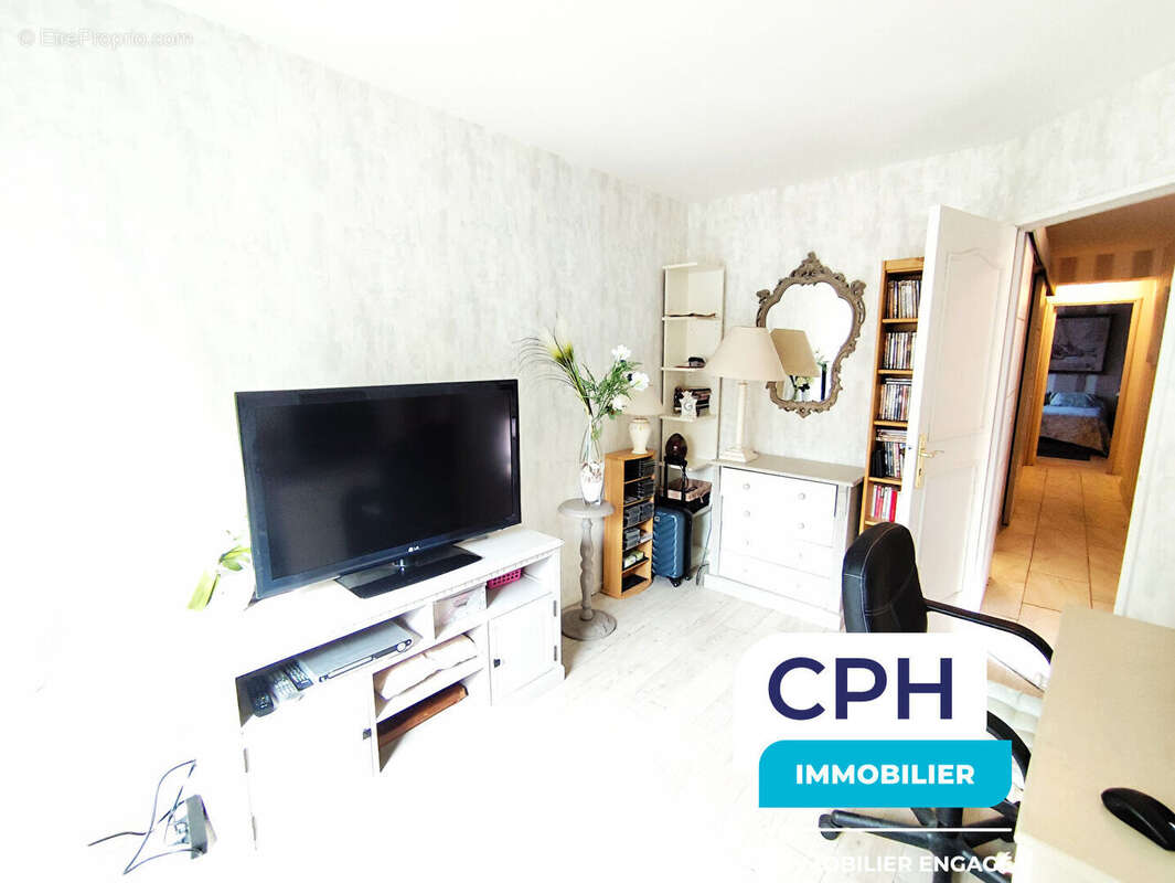 Appartement à ERAGNY