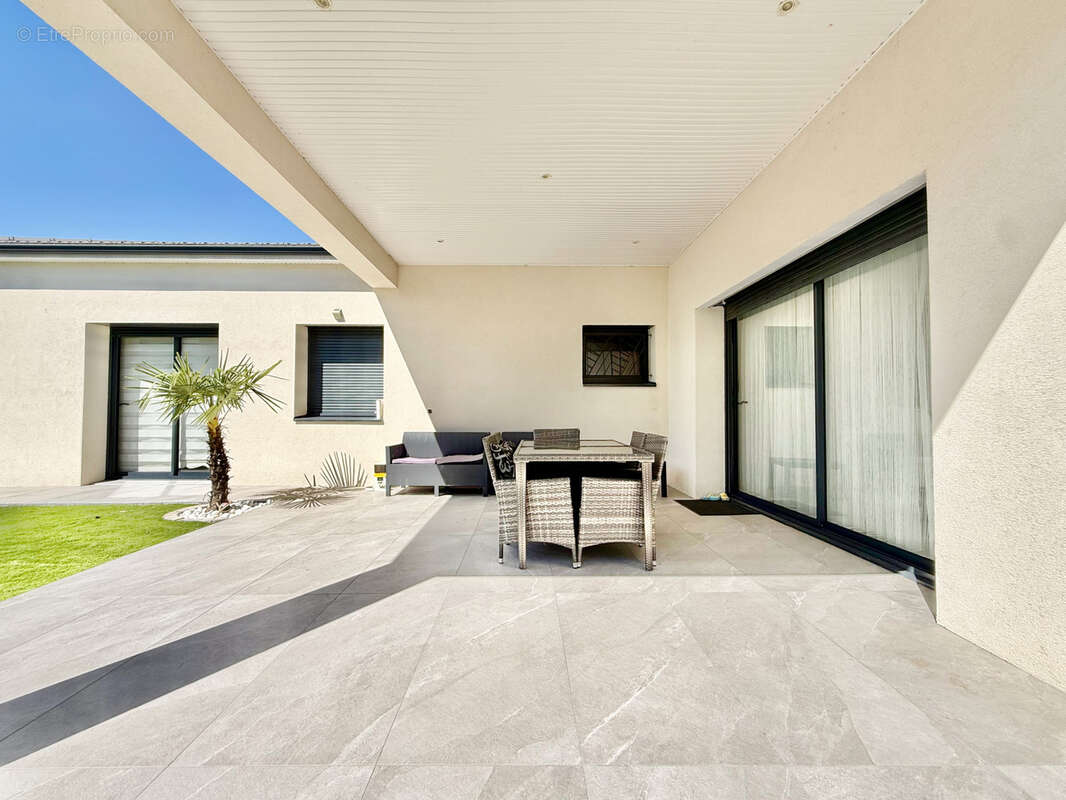 Maison à SAINT-RAMBERT-D'ALBON