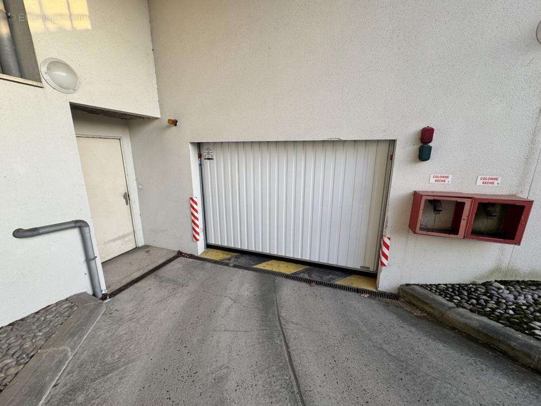 Parking à REIMS