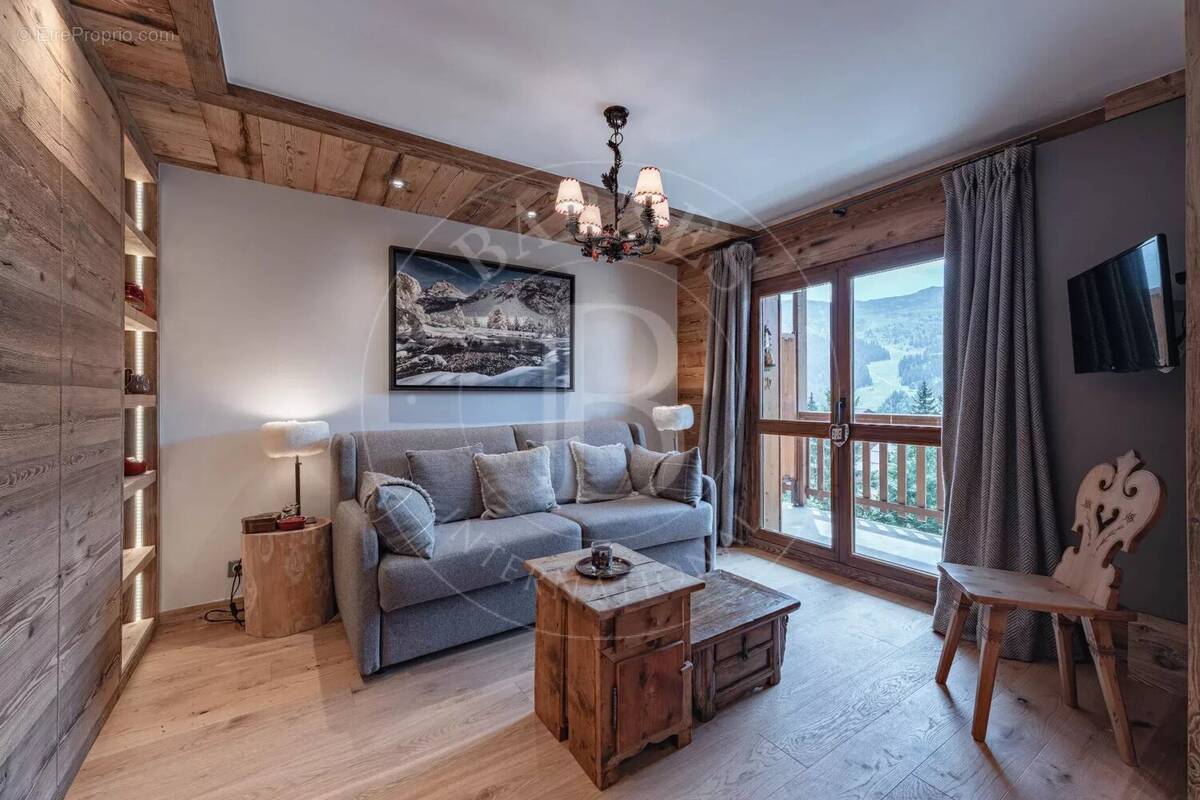 Appartement à LES ALLUES