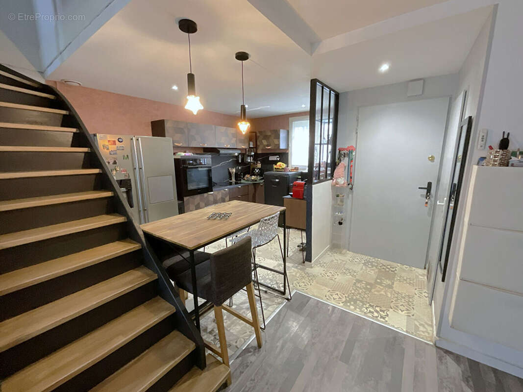 Maison à MONTIGNY-LE-BRETONNEUX