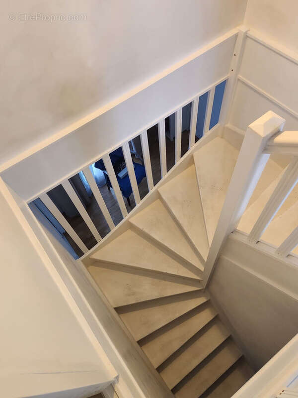Appartement à LA COURNEUVE