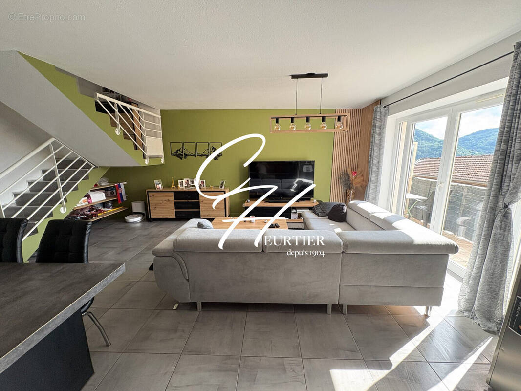 Appartement à VOIRON
