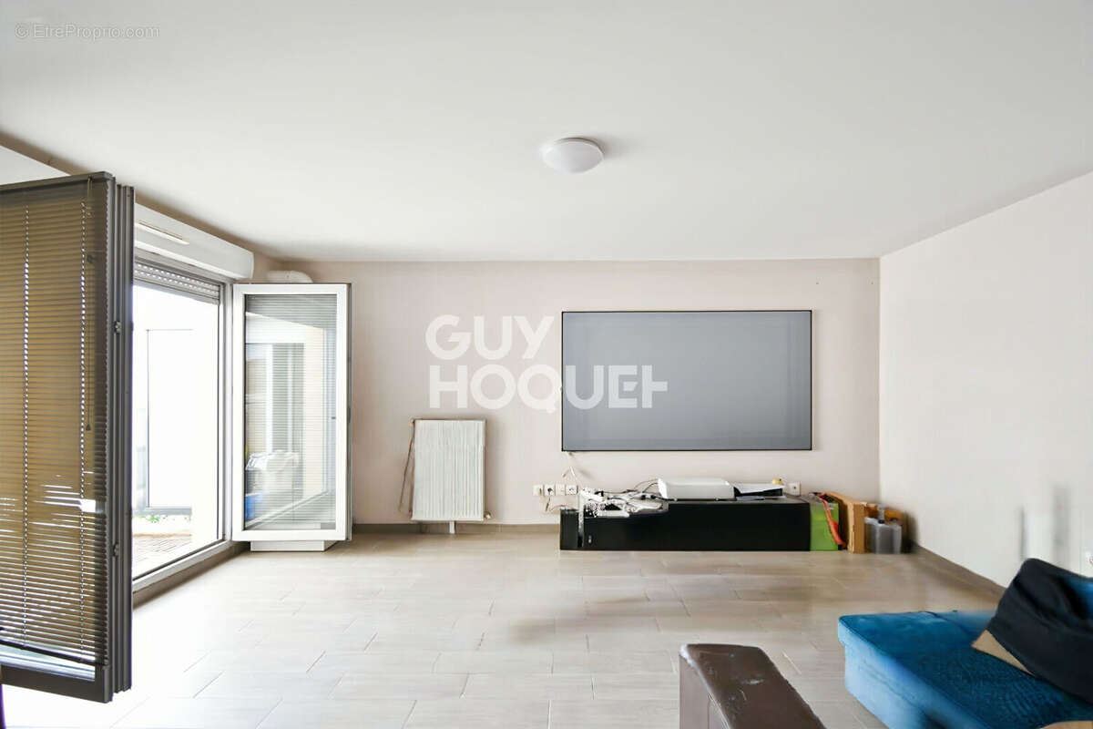 Appartement à THORIGNY-SUR-MARNE