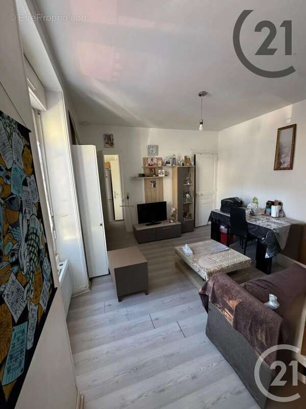 Autre à LONGUEVILLE