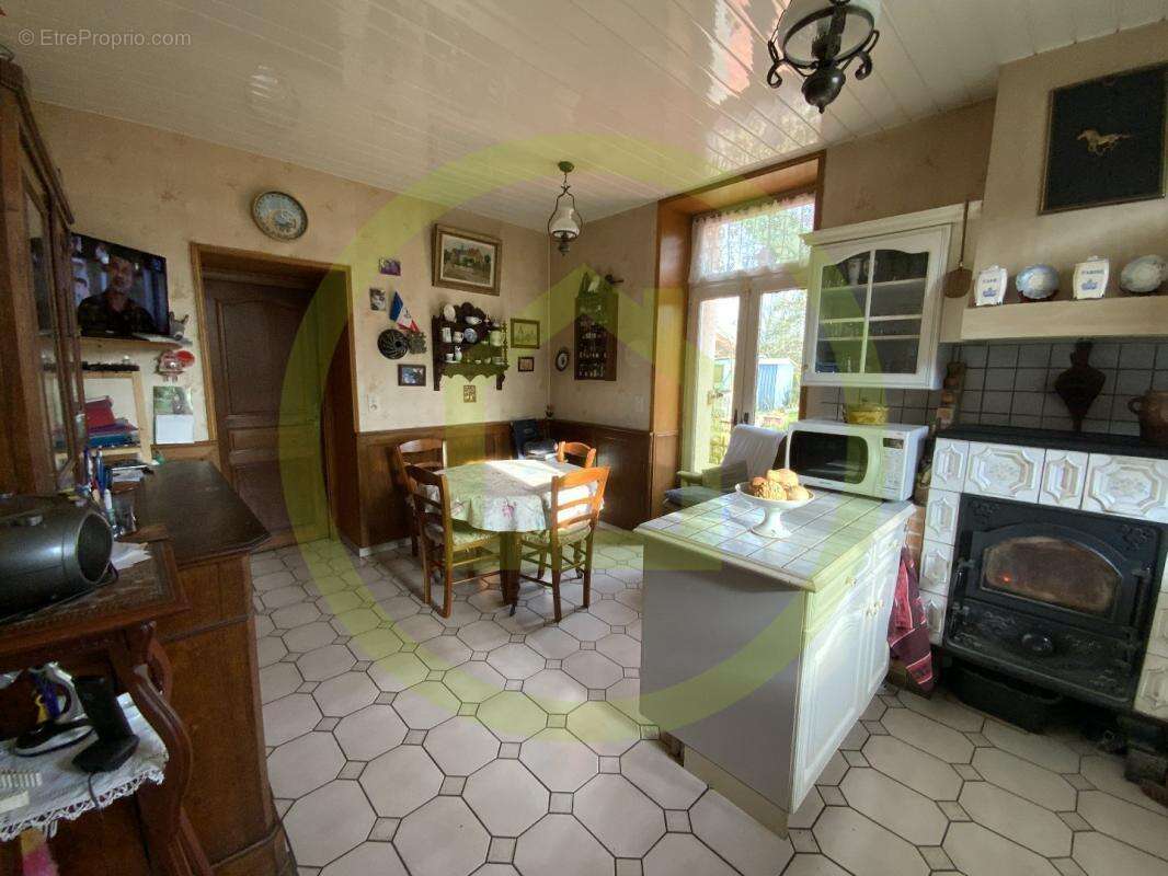 Maison à GENOUILLAC