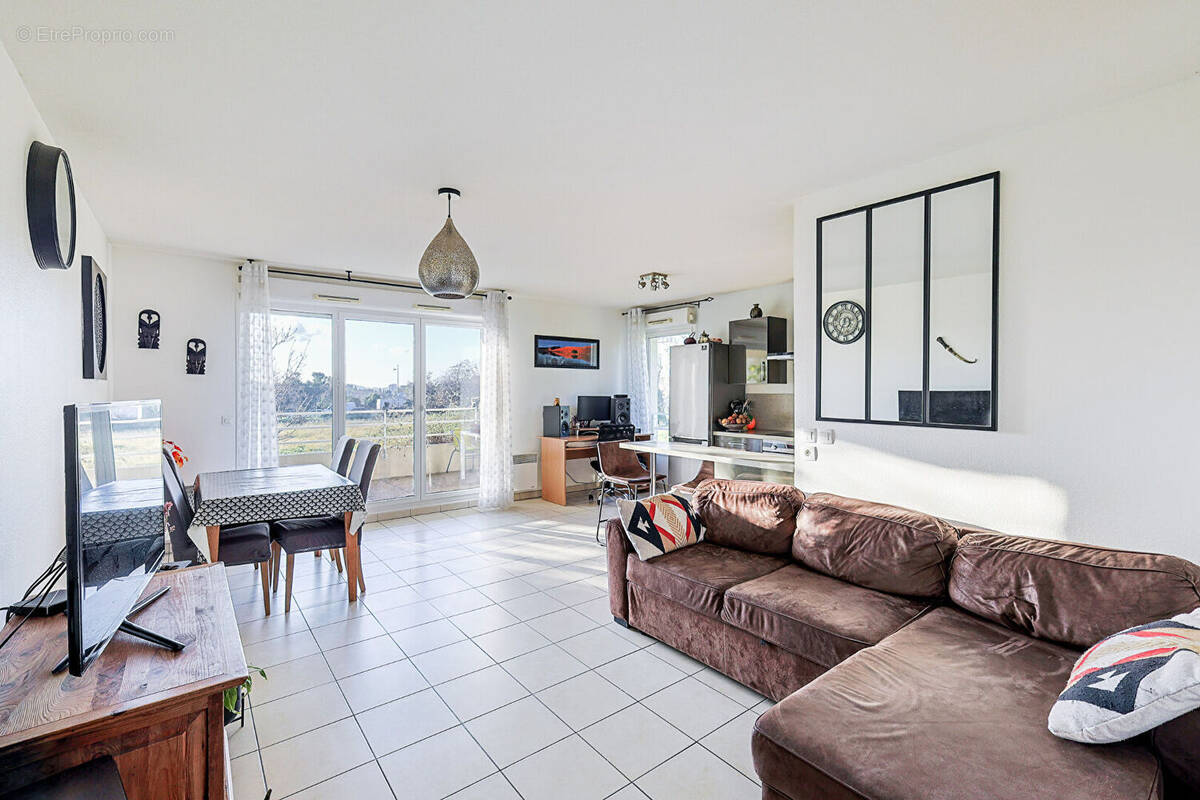 Appartement à MARSEILLE-13E