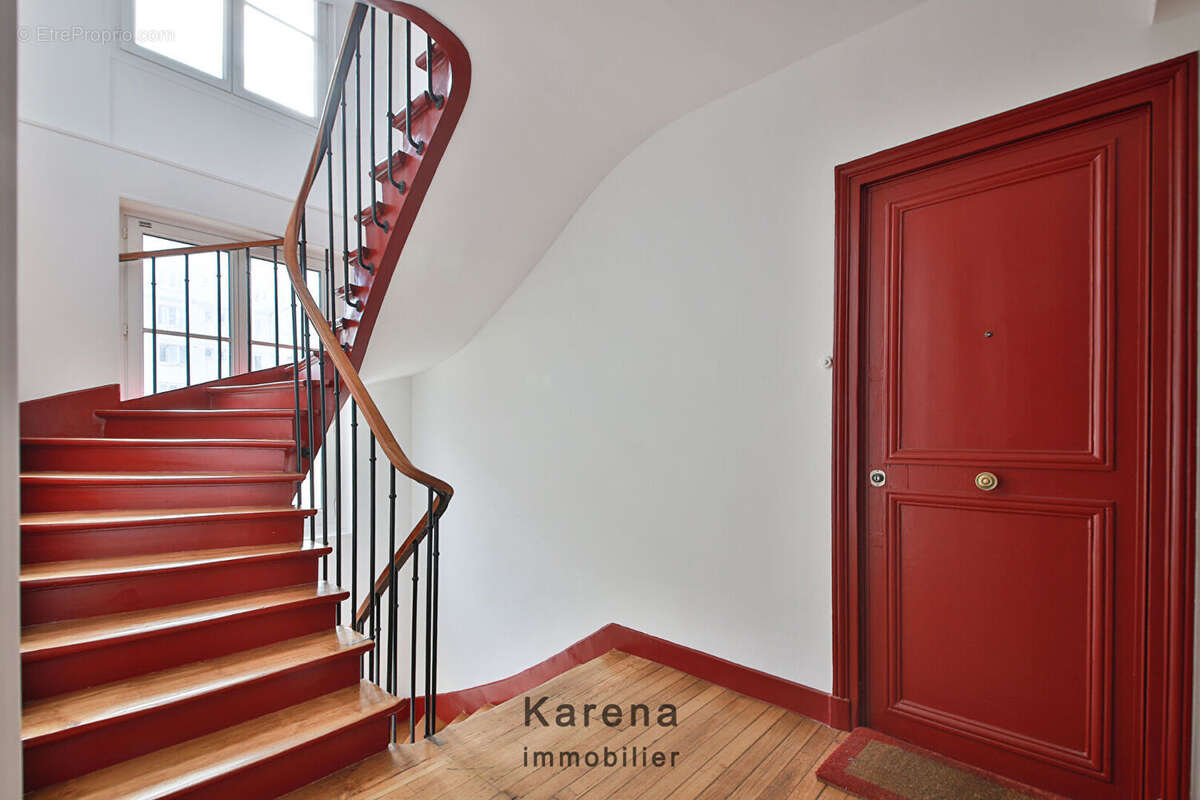 Appartement à PARIS-15E
