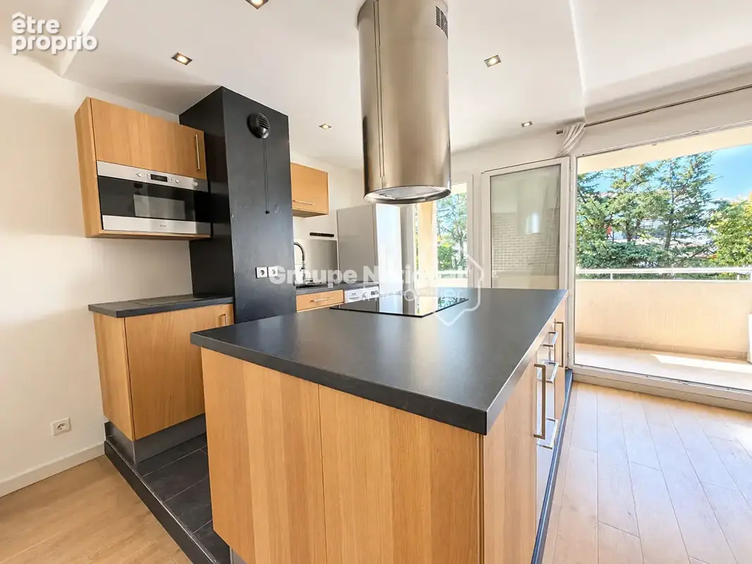 Appartement T3 lumineux avec grande terrasse ! - photo 3