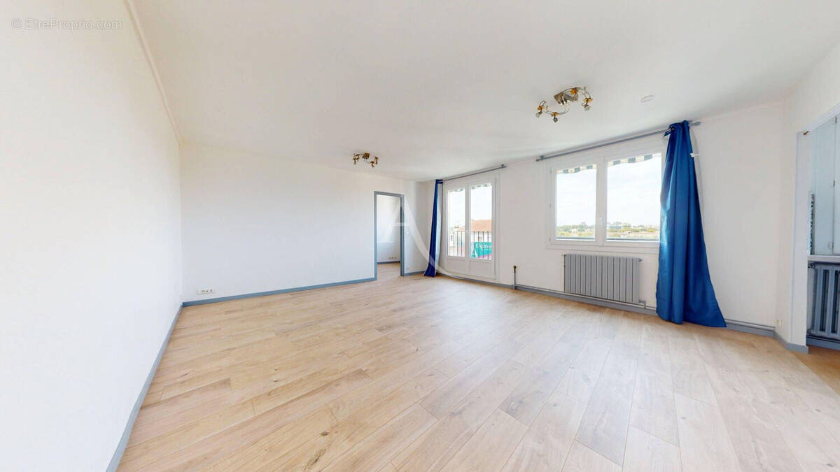 Appartement à VITRY-SUR-SEINE