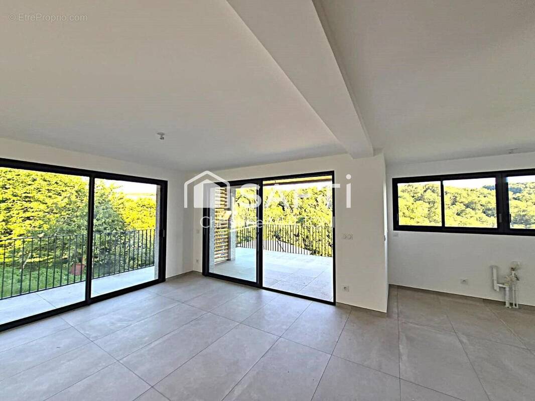 Photo 1 - Maison à CREMPIGNY-BONNEGUETE