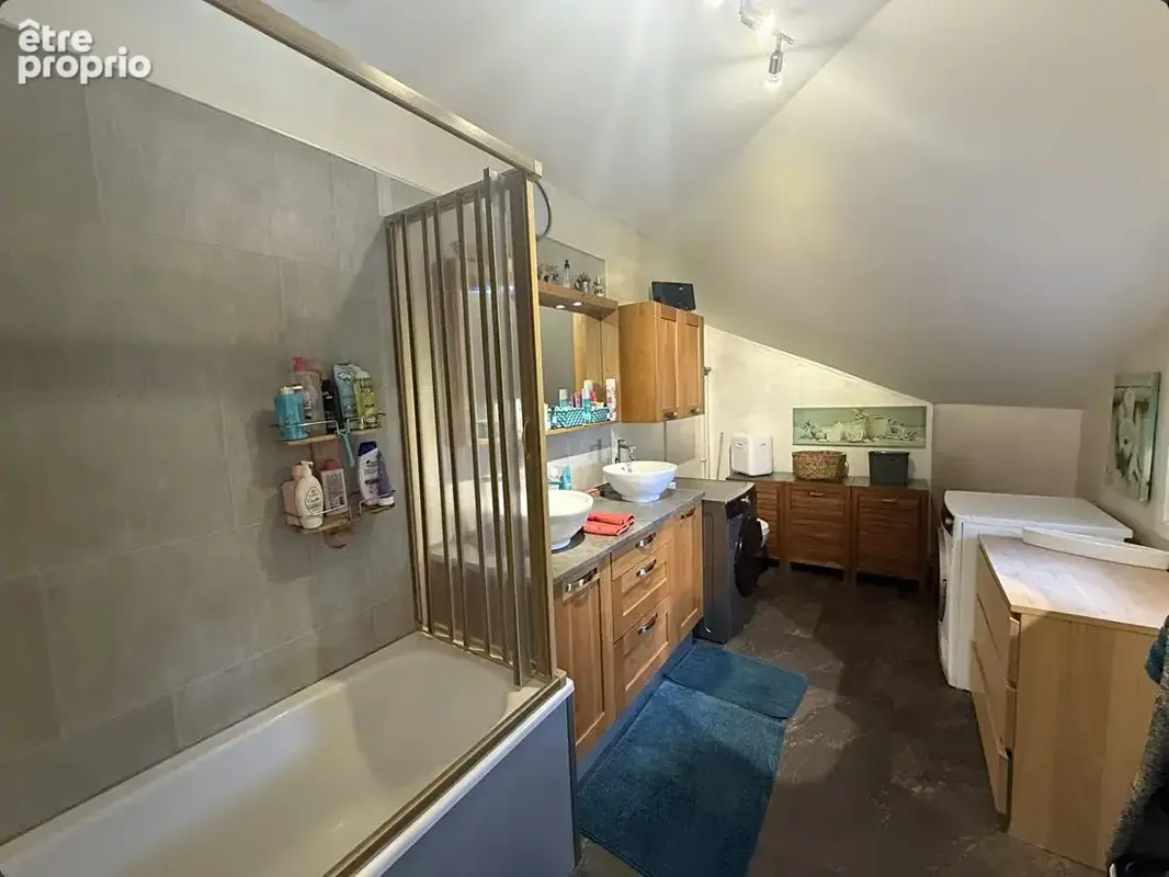 Maison individuelle T5 Longuenesse - Salle de Bains