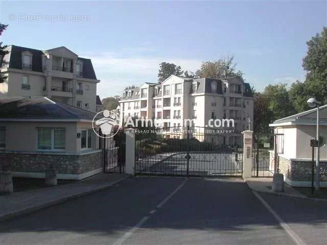 Appartement à ETIOLLES