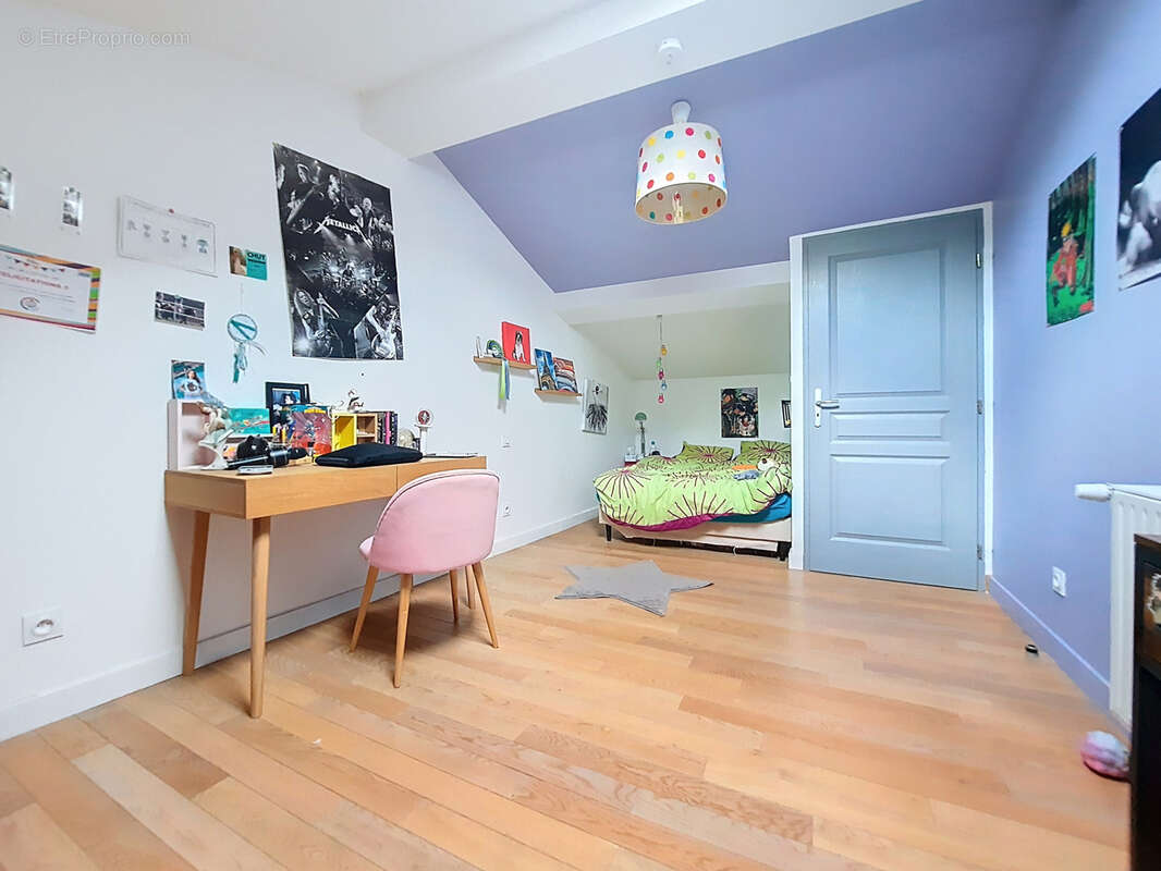 Maison à SAINT-SYMPHORIEN-D'OZON