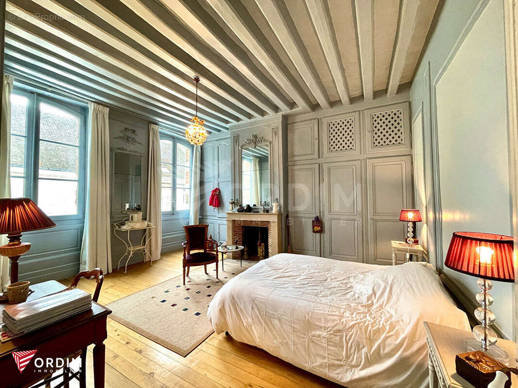 Maison à BLENEAU