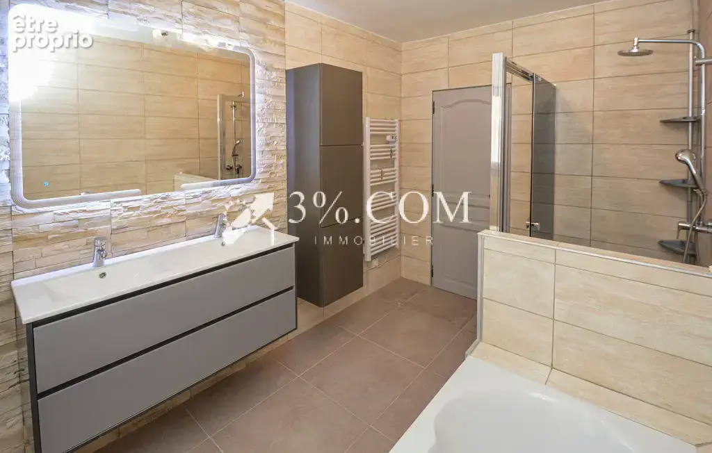 Maison 3 chambres, garage, sous sol et véranda avec piscine - photo 12