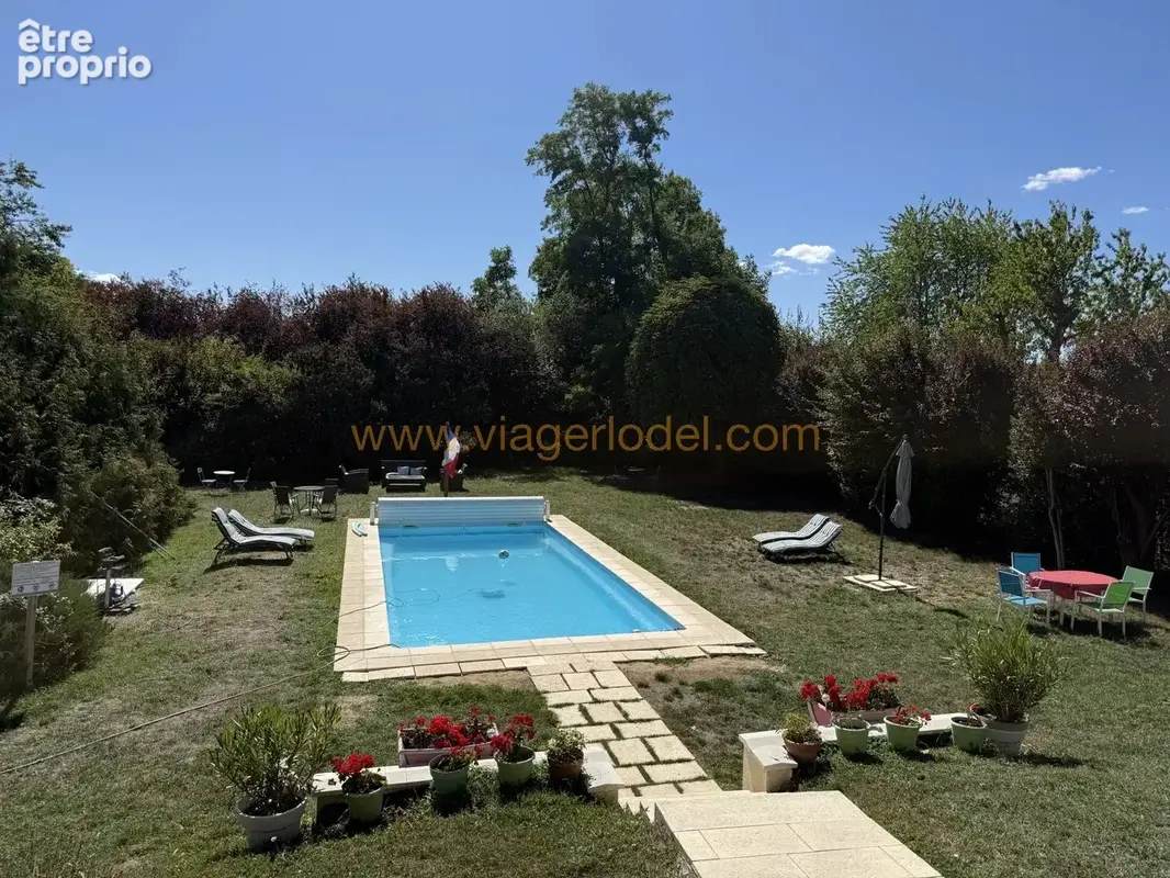Maison 7 pièces 258 m² · à Vandenesse-en-Auxois · 258 m² · 630 000 €