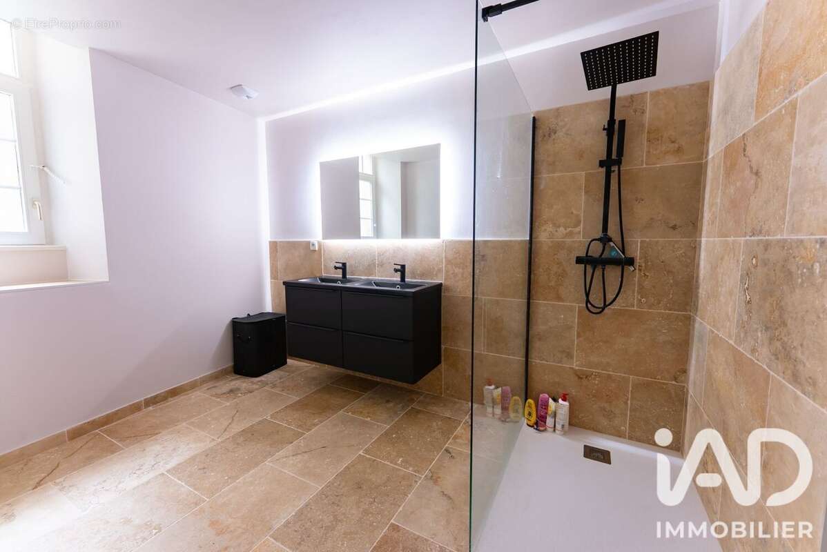 Maison 96 m² à Colombier-Le-Jeune  - photo 5