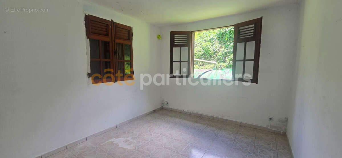 Les abymes ? chazeau  maison 112 m² sur 2 014 m² de terrain - photo 7