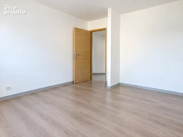 T4 de plus de 70m2 avec Terrasse et Garage - photo 6