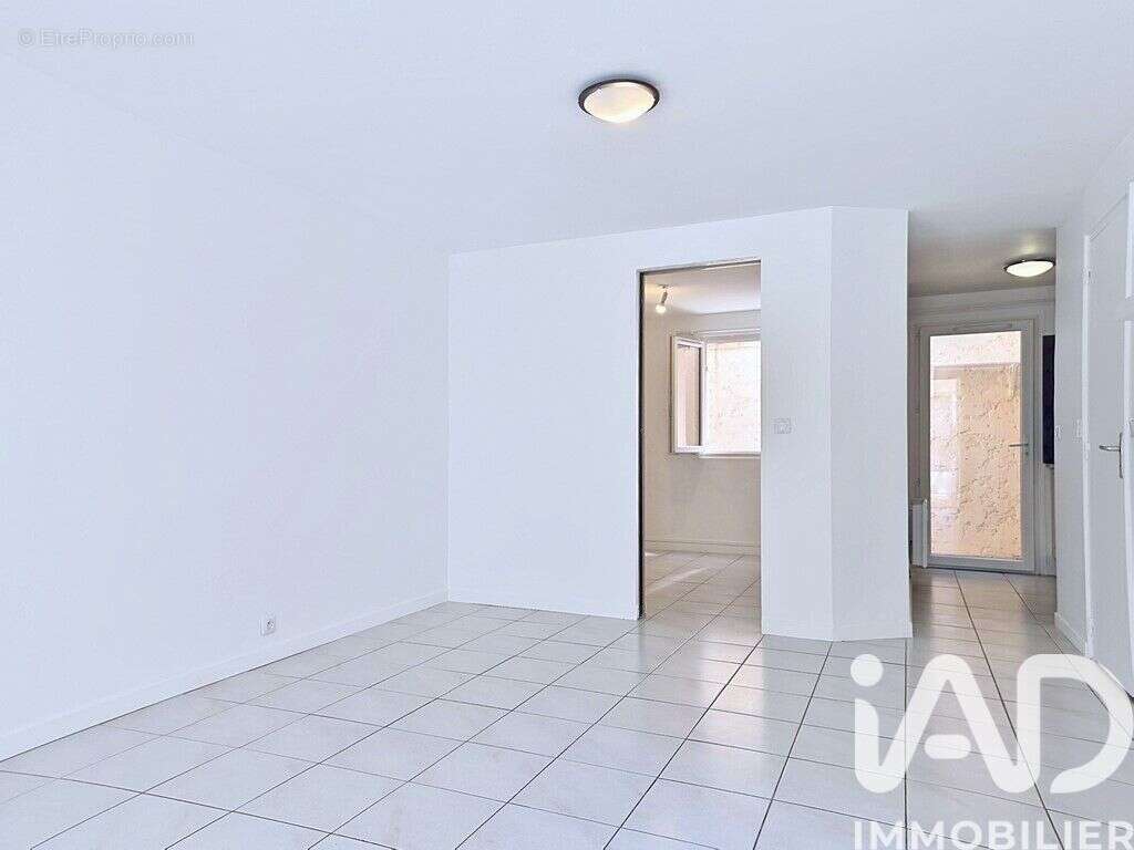 Photo 4 - Appartement à PERIGNY