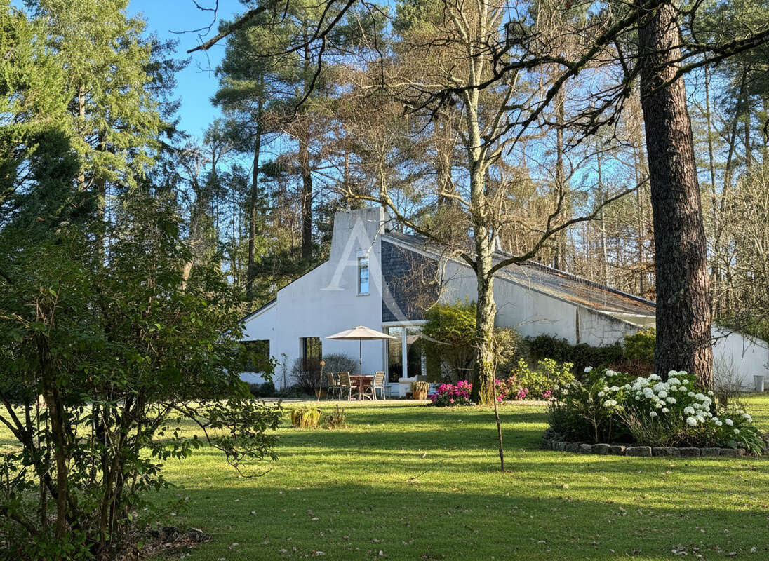 Maison à YVOY-LE-MARRON