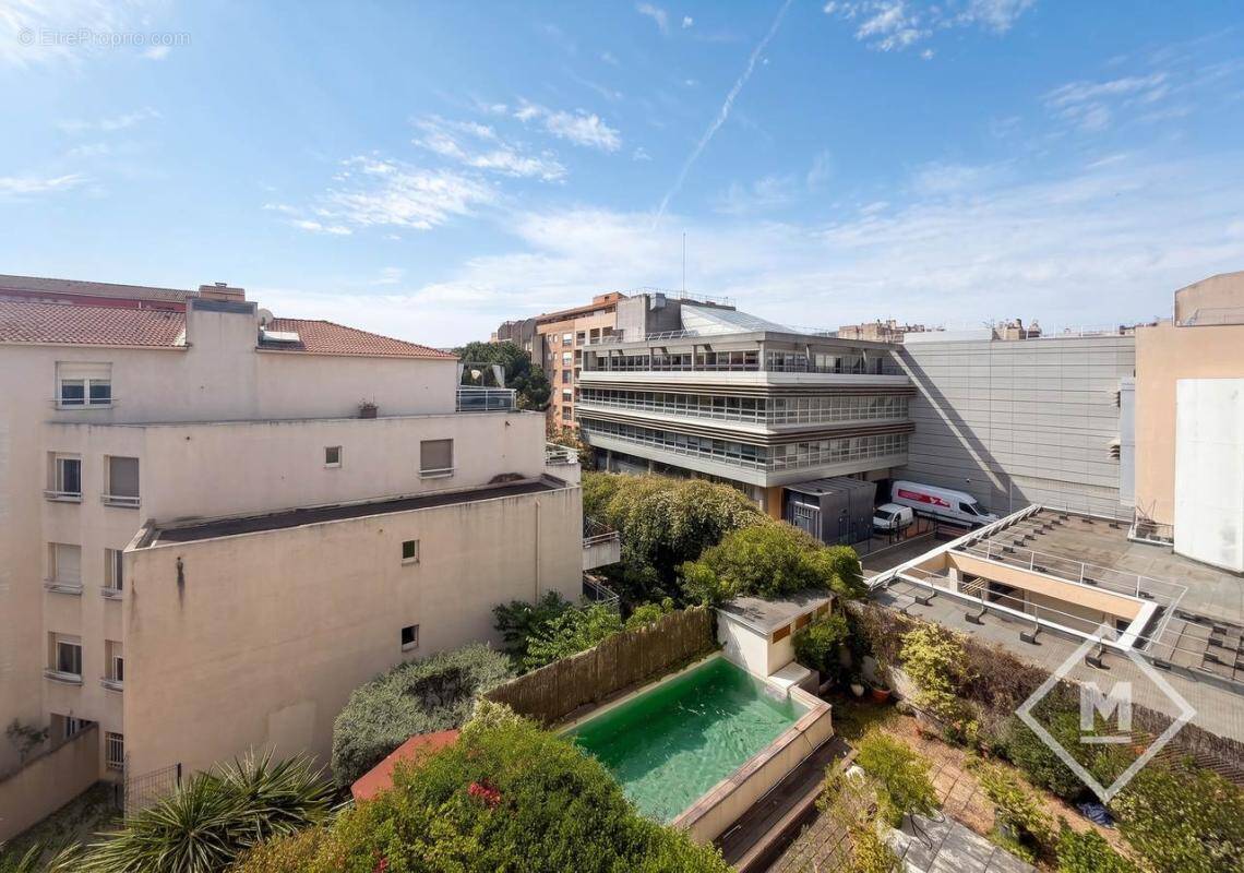 Appartement à MARSEILLE-8E