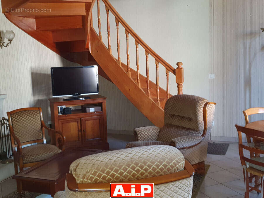 Maison à LA CAILLERE-SAINT-HILAIRE