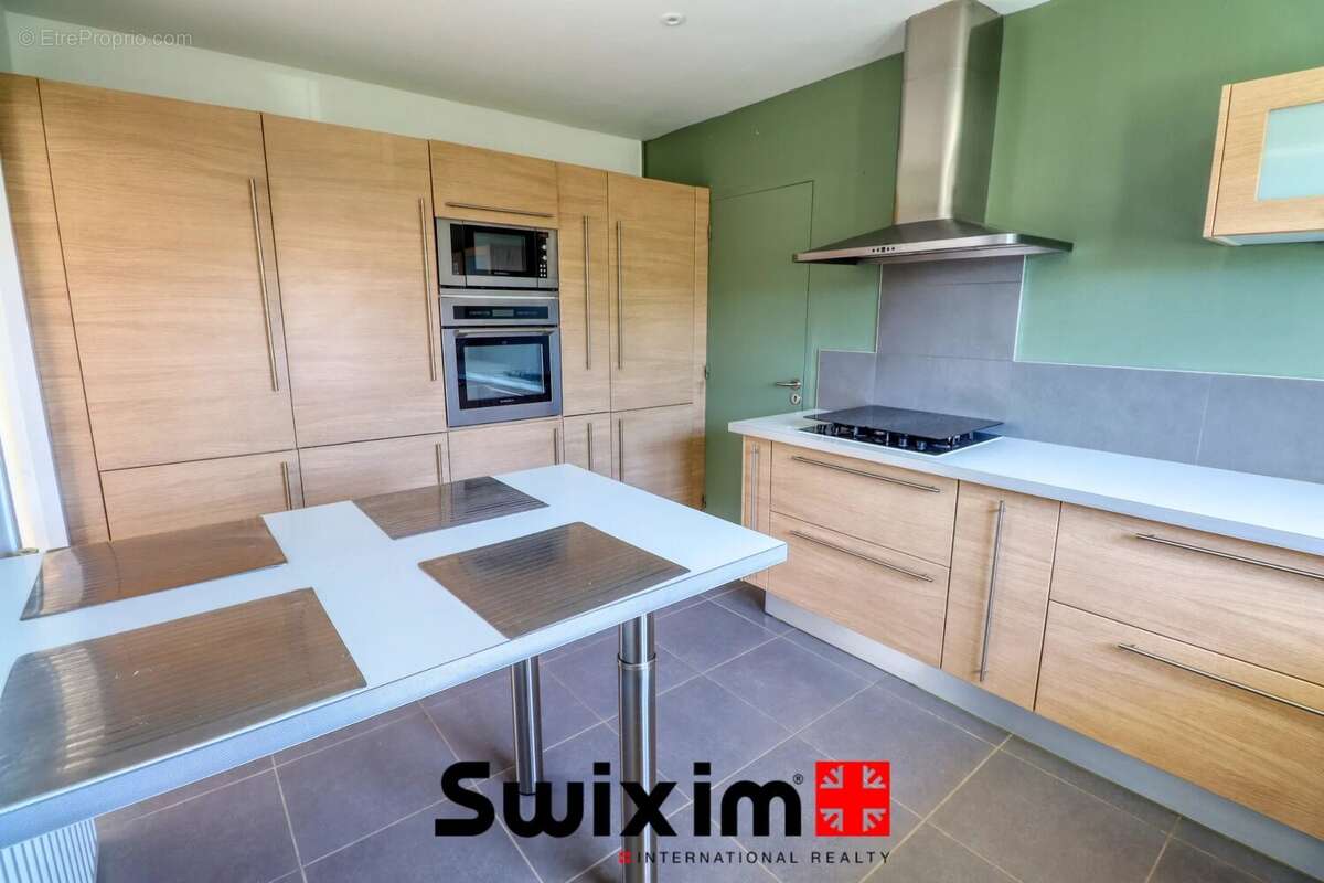 Maison à LE HAILLAN