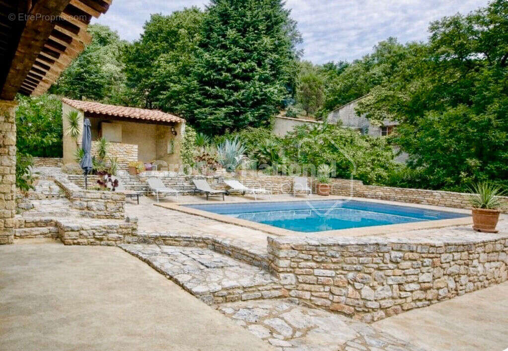 Maison à SAINT-MARTIN-D'ARDECHE