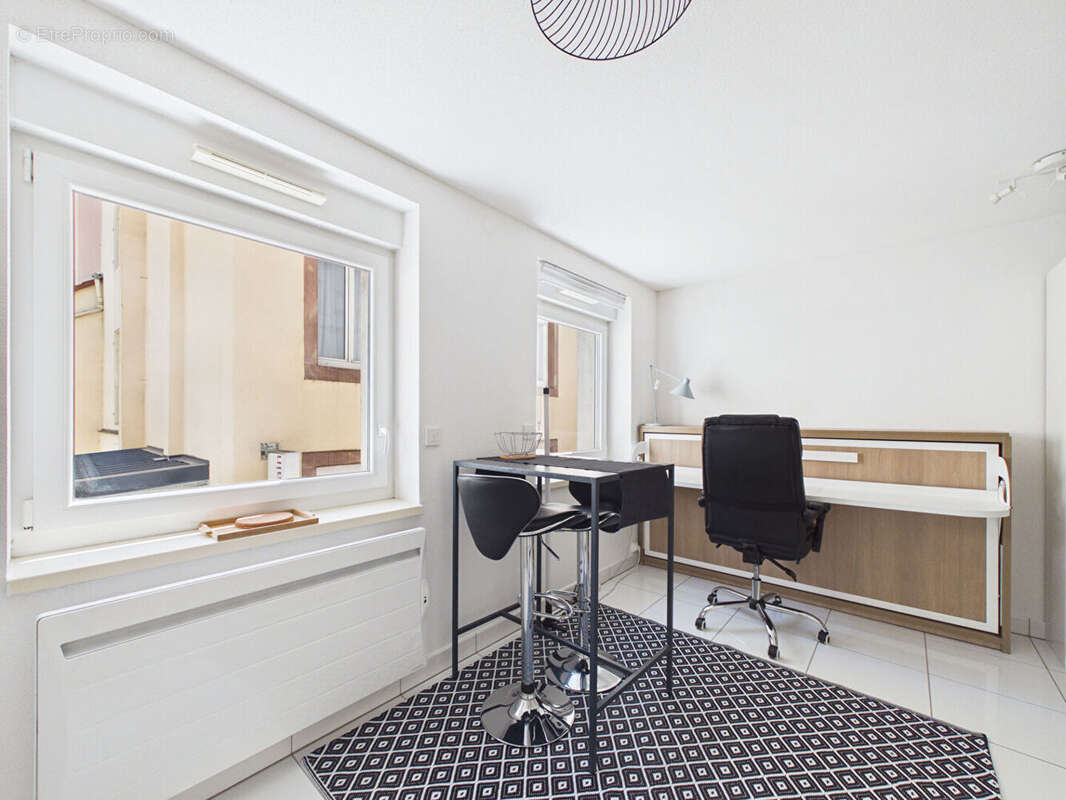 Studio meublé de 16.88 m² en vente rue du Fossé des Treize - photo 11
