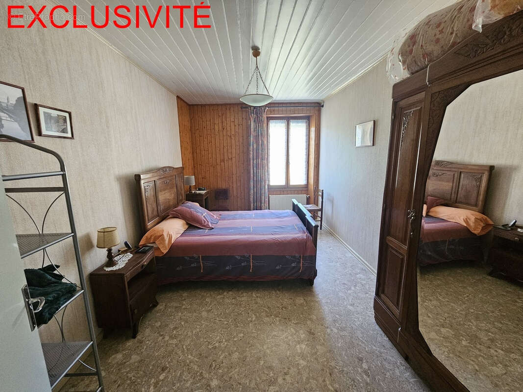 Ravilloles : belle maison de village en pierre - photo 12