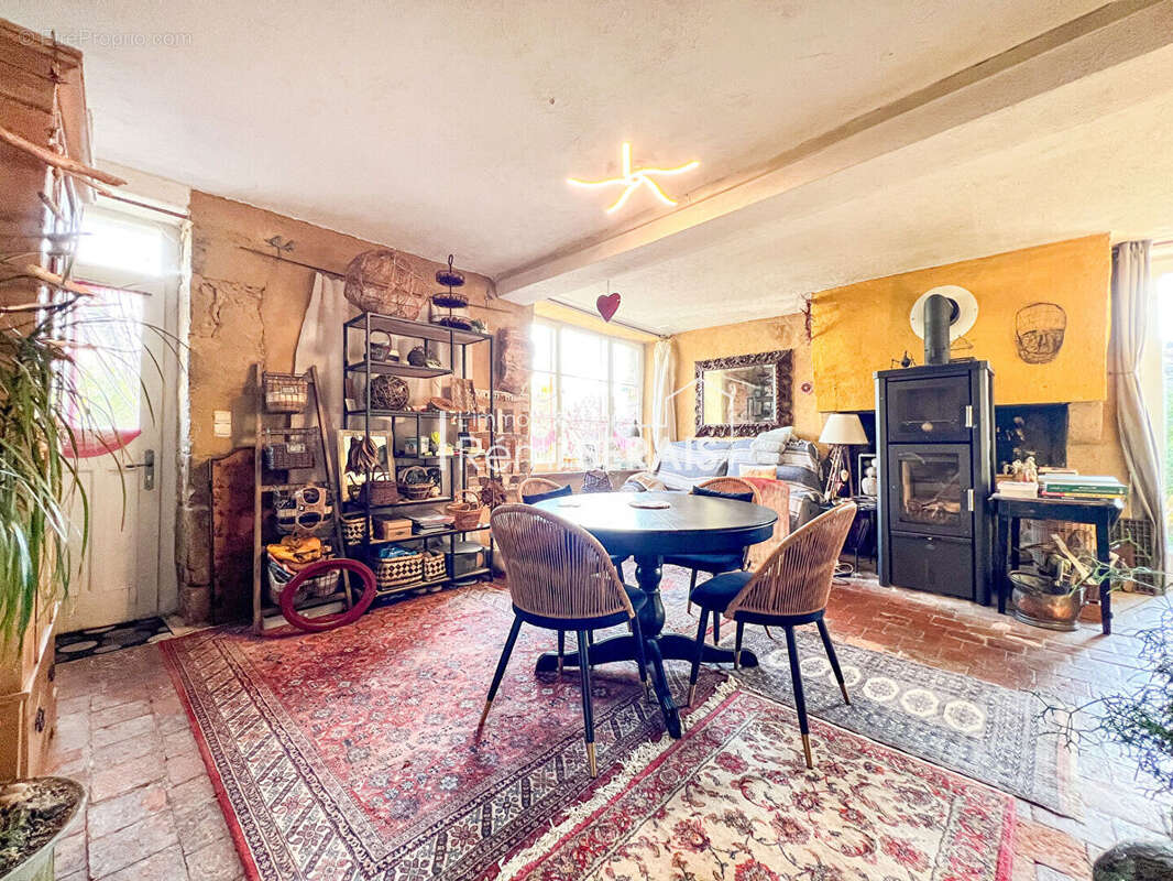 Maison à SAINTE-HONORINE-LA-GUILLAUME