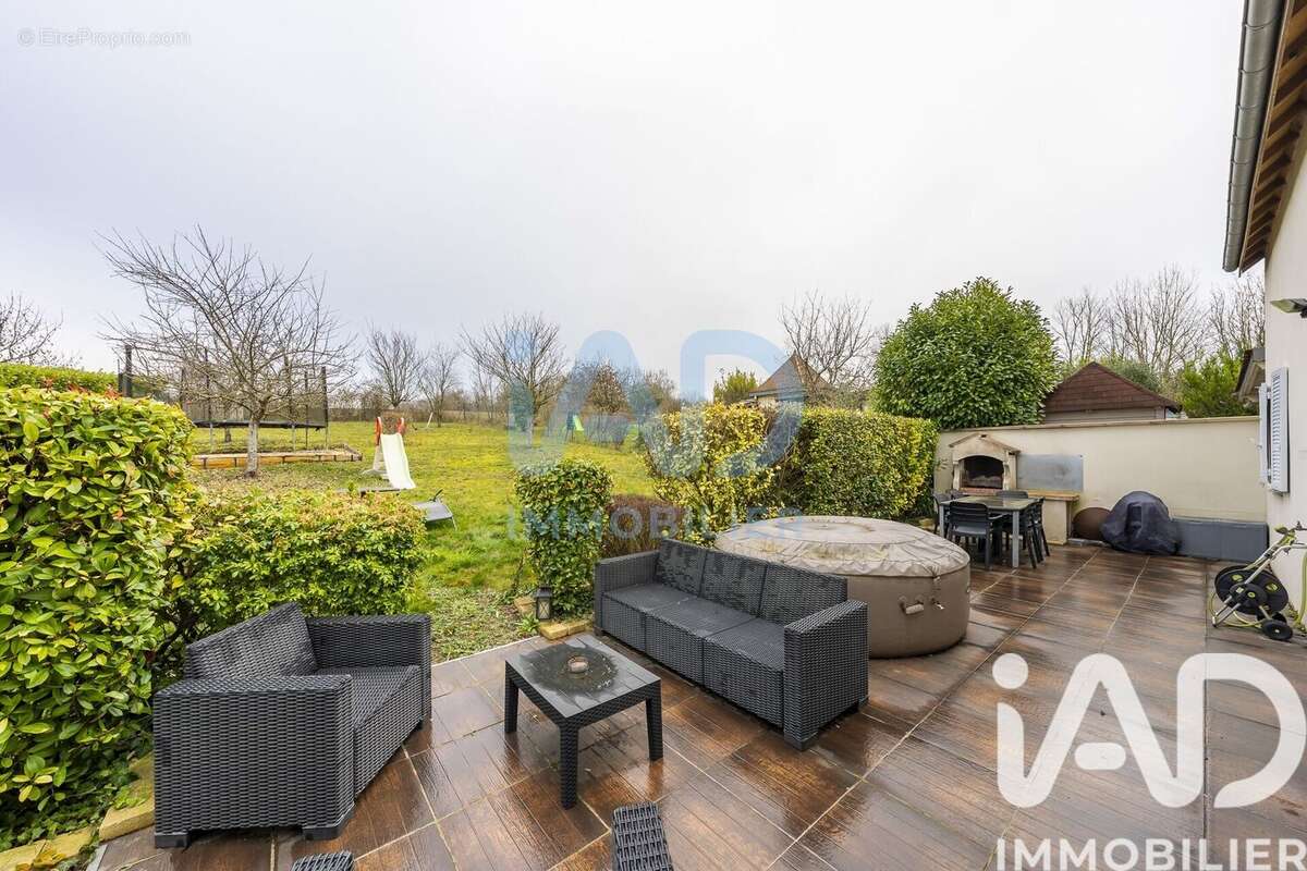 Photo 3 - Maison à MORET-SUR-LOING