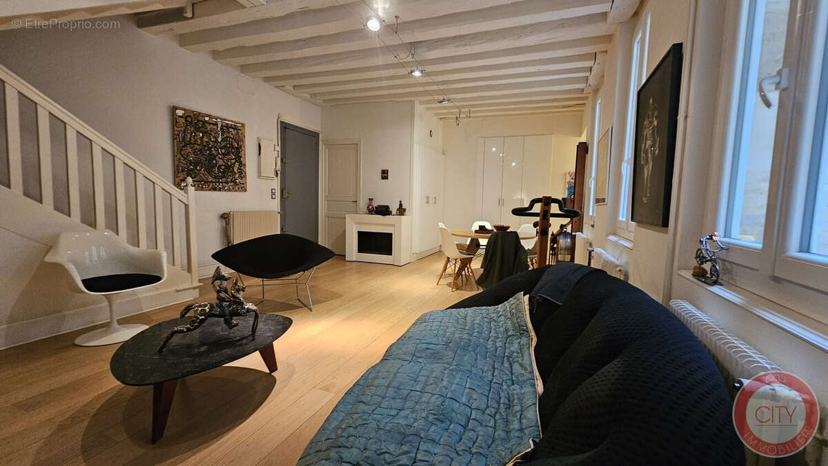 Appartement à BORDEAUX