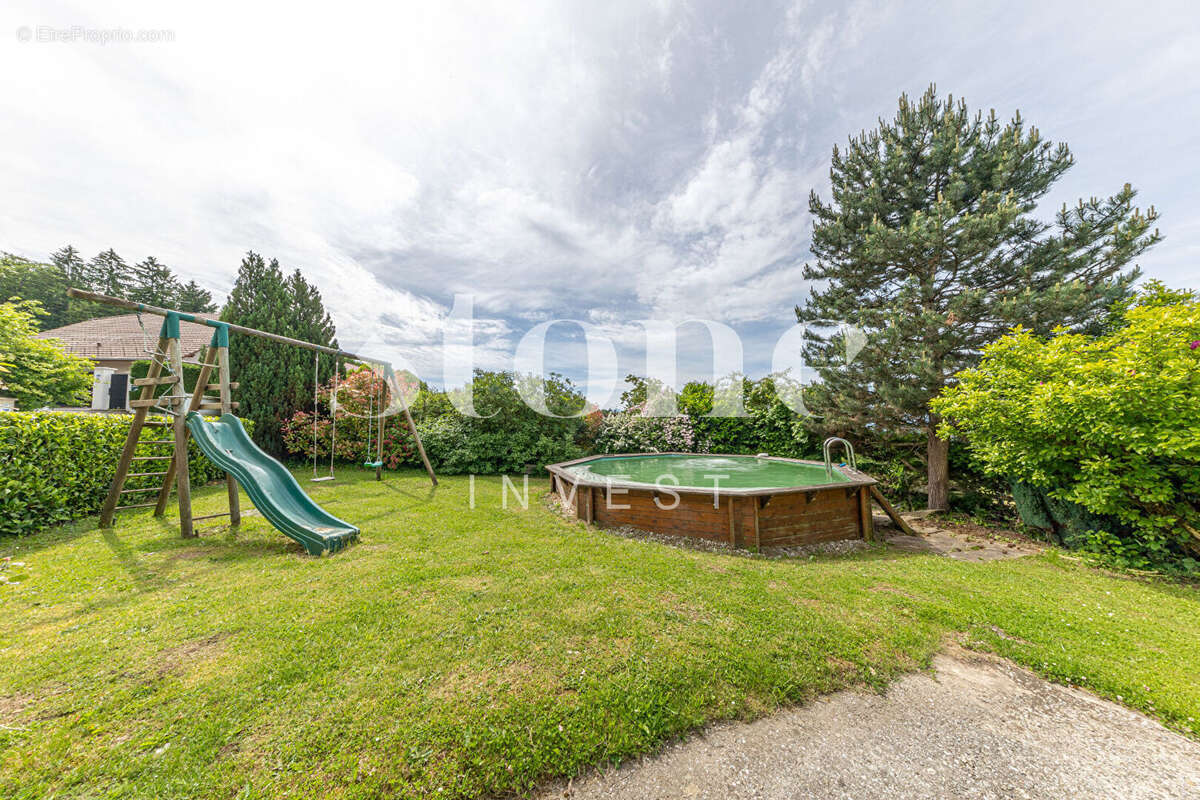 Maison à SAINT-MARTIN-BELLEVUE