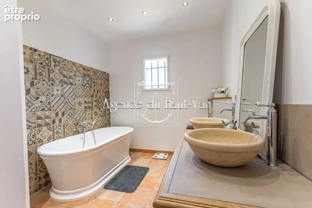Villa récente 170m2, terrain paysager 3000m2 - photo 35