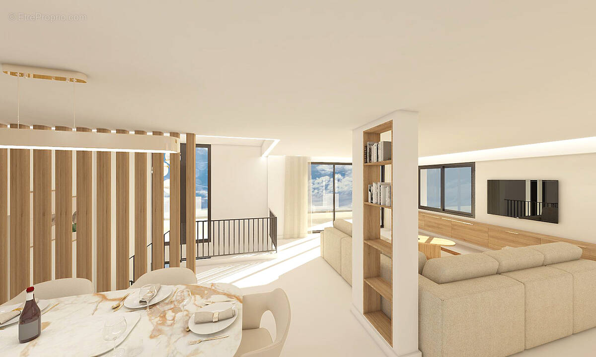 Maison à ROQUEBRUNE-SUR-ARGENS