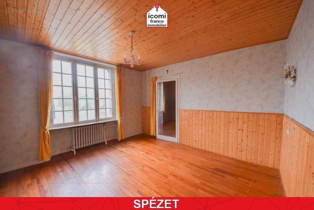 Maison à SPEZET