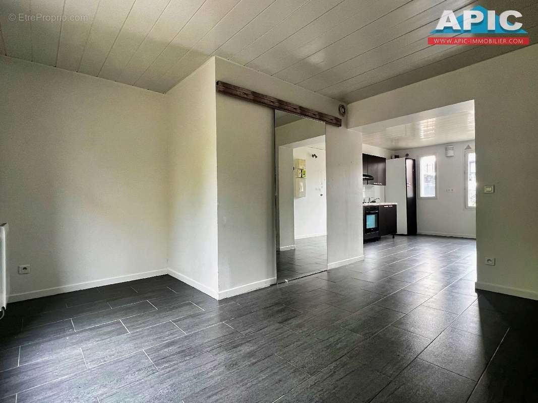 Appartement à SAINT-BRICE-SOUS-FORET